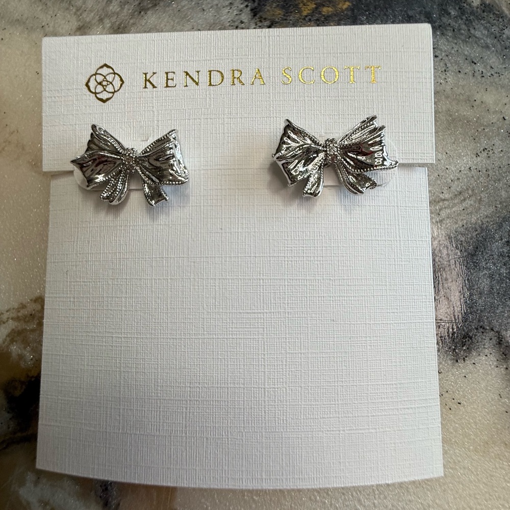 Kendra Scott Silver Textured Bow Stud Earrings